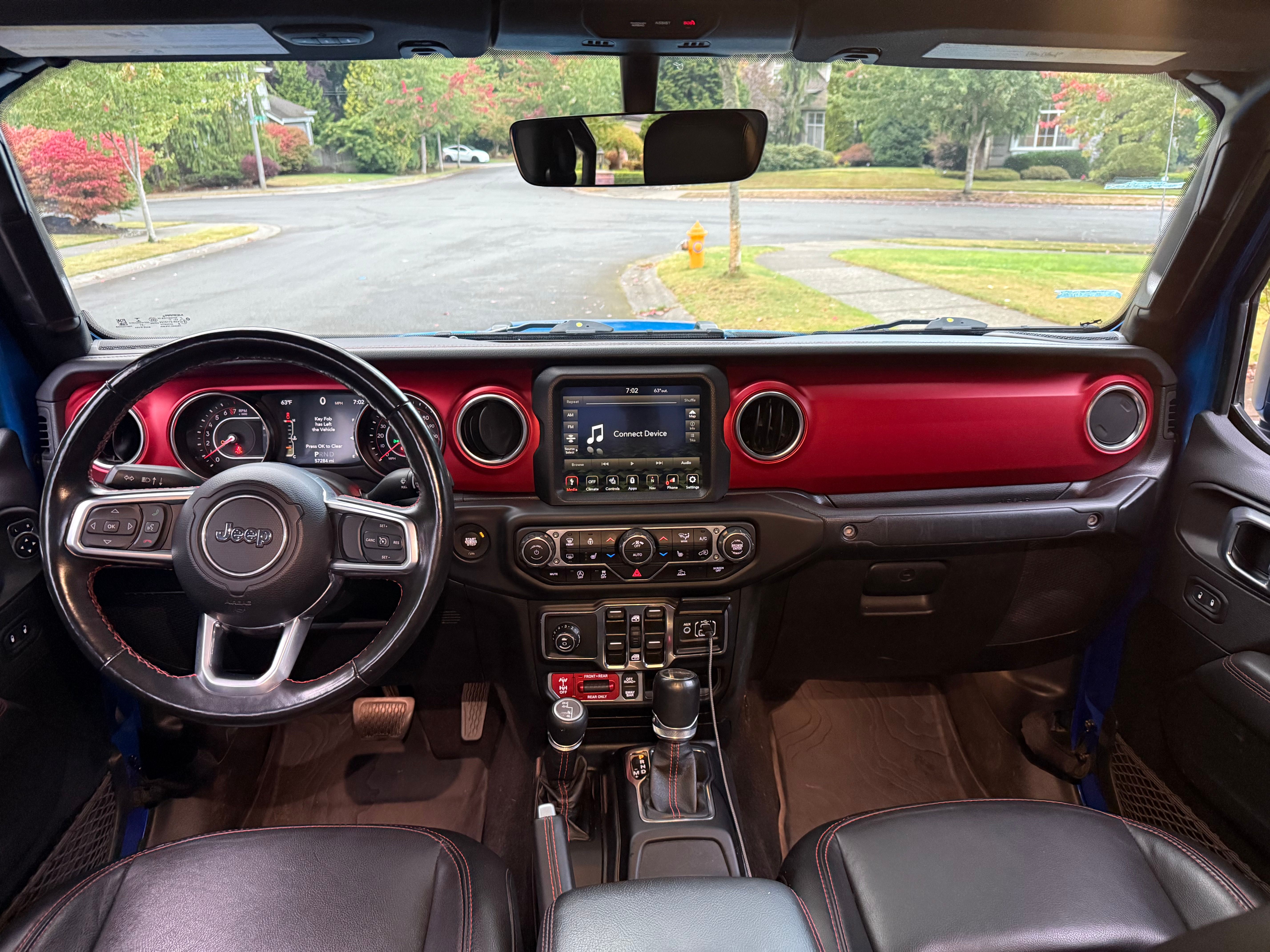 Used 2021 Jeep Gladiator Rubicon AWD/4WD image 13