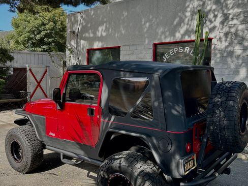 Used 2005 Jeep Wrangler Sport w/ Security Group AWD/4WD image 14
