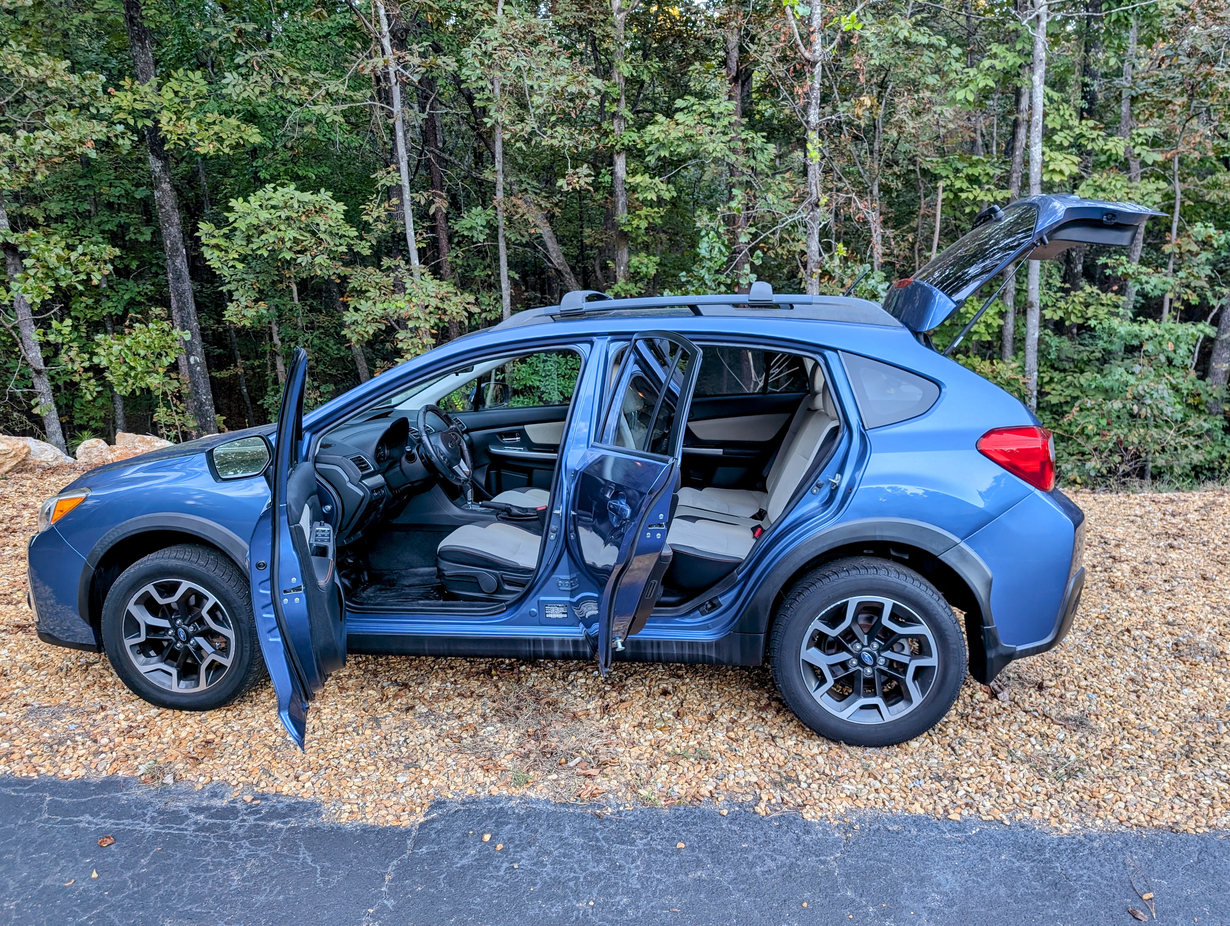Used 2016 Subaru Crosstrek 2.0i Premium w/ Moonroof Package AWD/4WD image 8