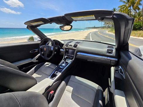 Used 2013 Porsche Boxster RWD image 5