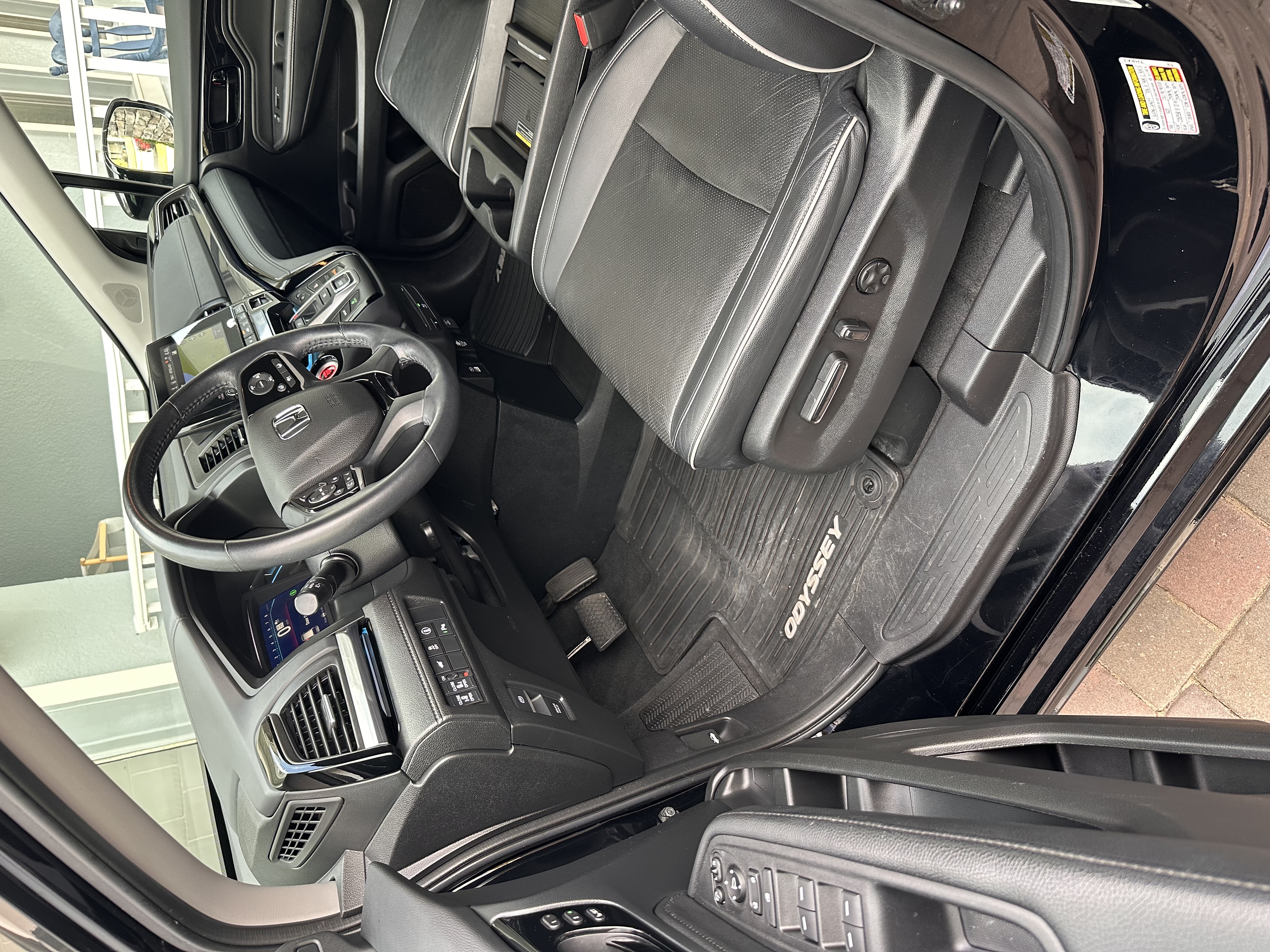 Used 2022 Honda Odyssey Elite image 22