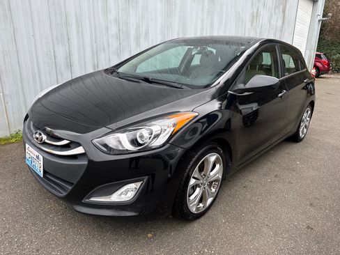 Used 2013 Hyundai Elantra GT w/ Touch & Go Pkg image 1