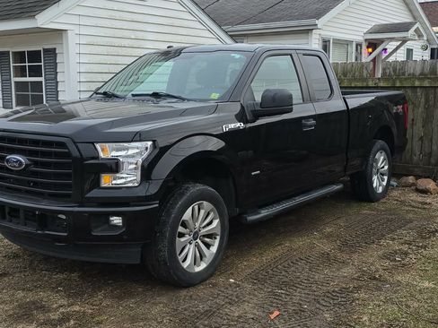Used 2017 Ford F150 XL w/ Equipment Group 101A Mid image 12