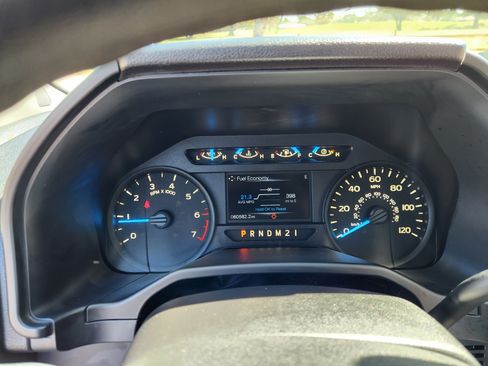 Used 2015 Ford F150 XL w/ Equipment Group 101A Mid image 6