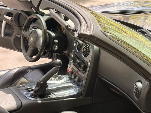 Used 2006 Dodge Viper SRT-10 RWD image 10