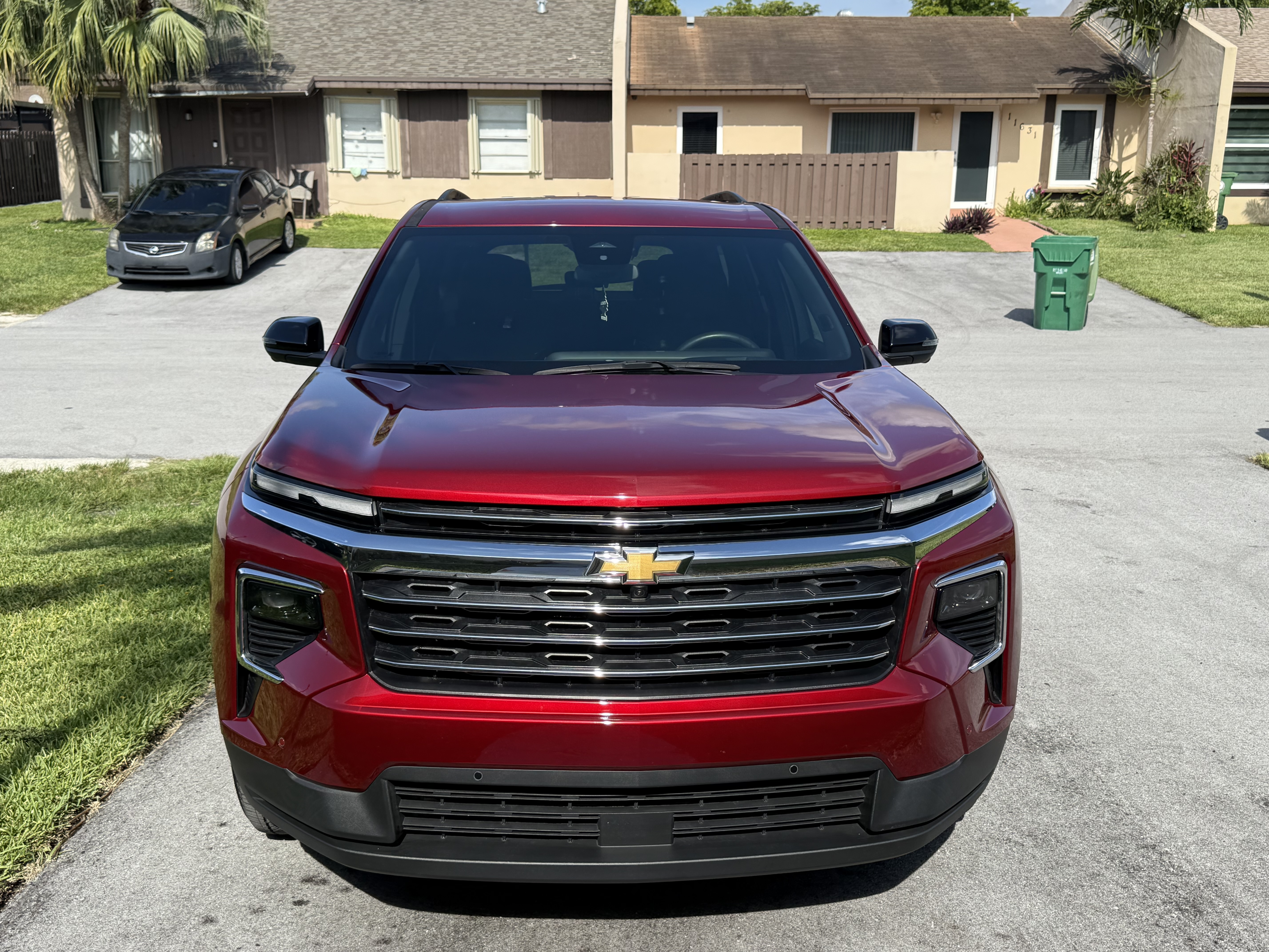 Used 2024 Chevrolet Traverse LT w/ Enhanced Driving Package FWD image 2