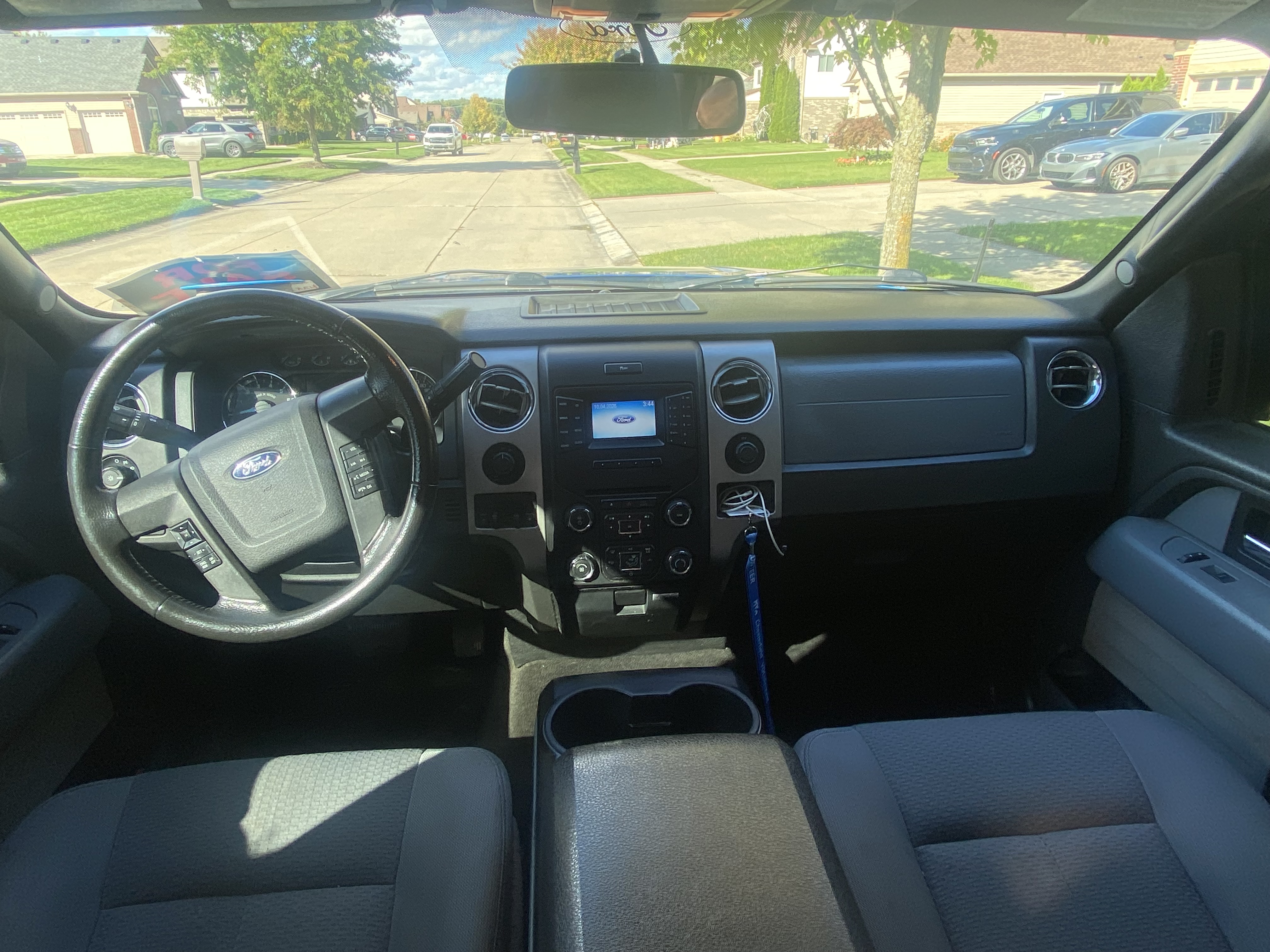 Used 2013 Ford F150 XLT w/ Luxury Equipment Group RWD image 8