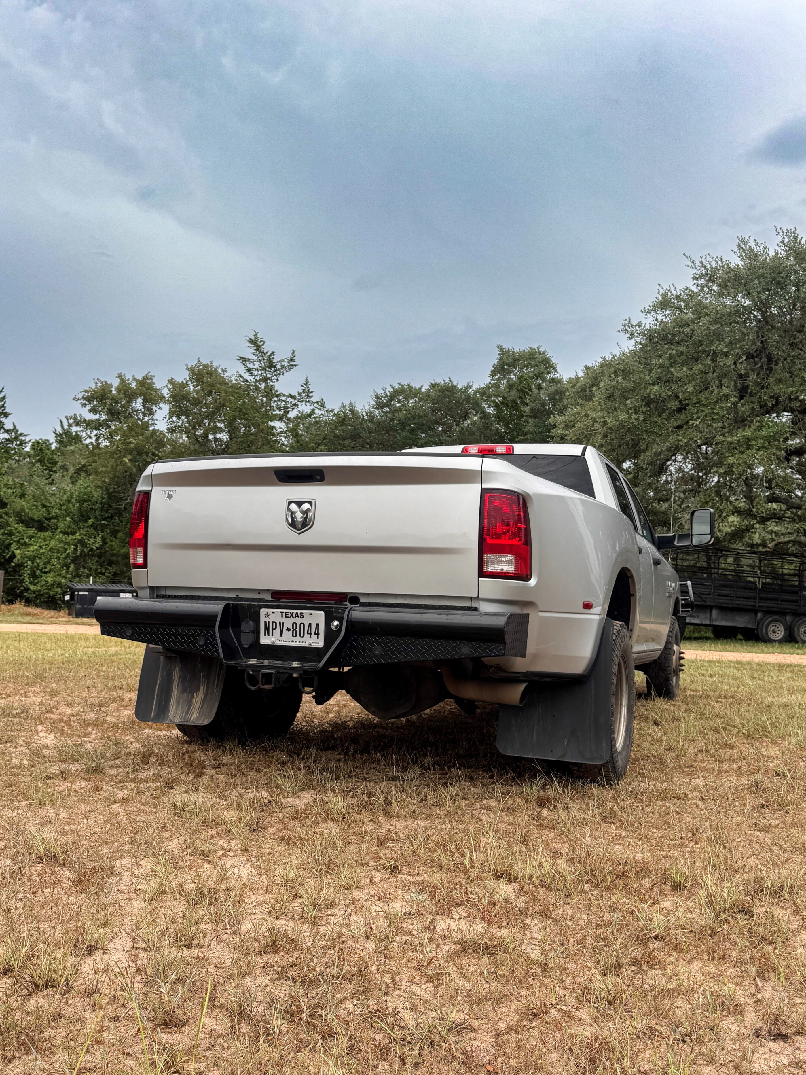 Used 2018 RAM 3500 Tradesman RWD image 5