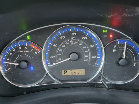 Used 2013 Subaru Forester 2.5X Premium w/ All-Weather Plus Pkg image 12