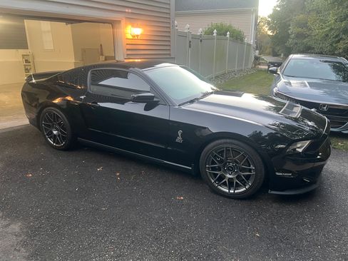 Used 2012 Ford Mustang Shelby GT500 w/ SVT Performance Pkg image 20