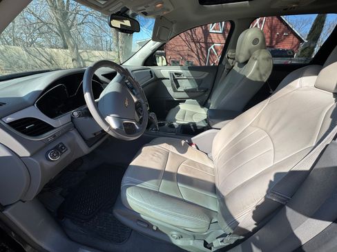 Used 2014 Chevrolet Traverse LTZ w/ LPO, 'HIT The Road' Package image 6