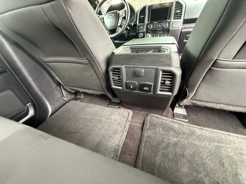 Used 2017 Ford F150 XLT w/ Equipment Group 302A Luxury image 10