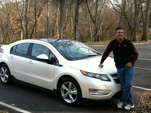 Used 2012 Chevrolet Volt Premium w/ Premium Trim Package image 1
