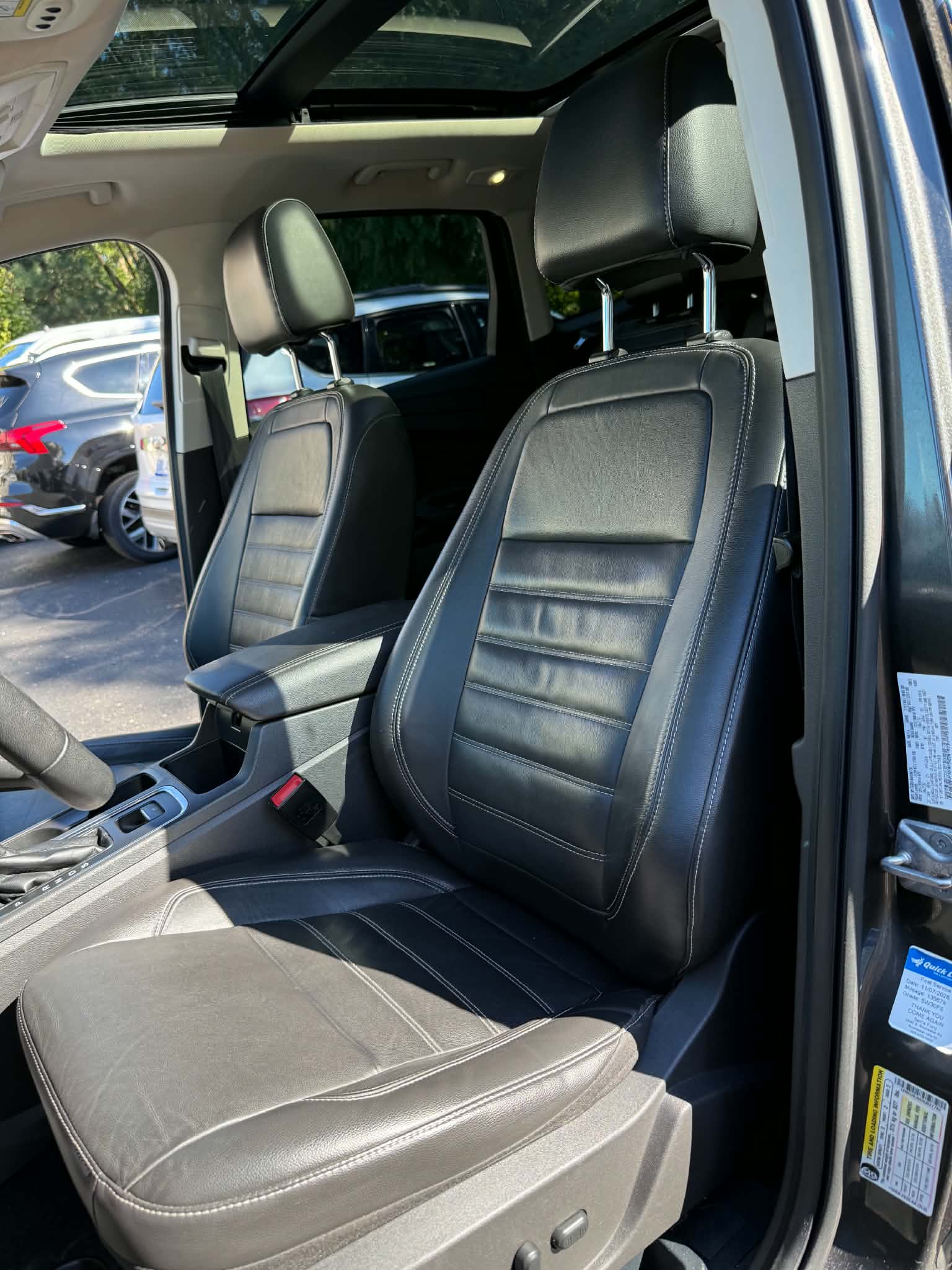 Used 2017 Ford Escape Titanium AWD/4WD image 12