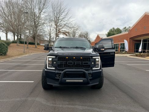 Used 2018 Ford F250 XLT image 9