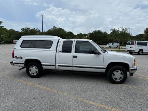 Used 1997 GMC Sierra 1500 4x4 Extended Cab w/ Image Max Pkg image 5
