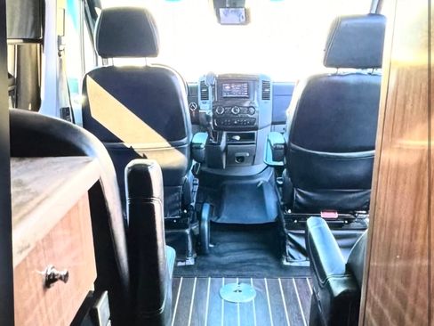 Used 2016 Mercedes-Benz Sprinter 3500 image 2