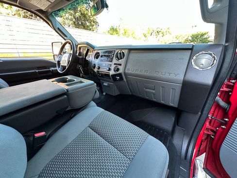 Used 2015 Ford F250 XLT w/ XLT Value Package image 15