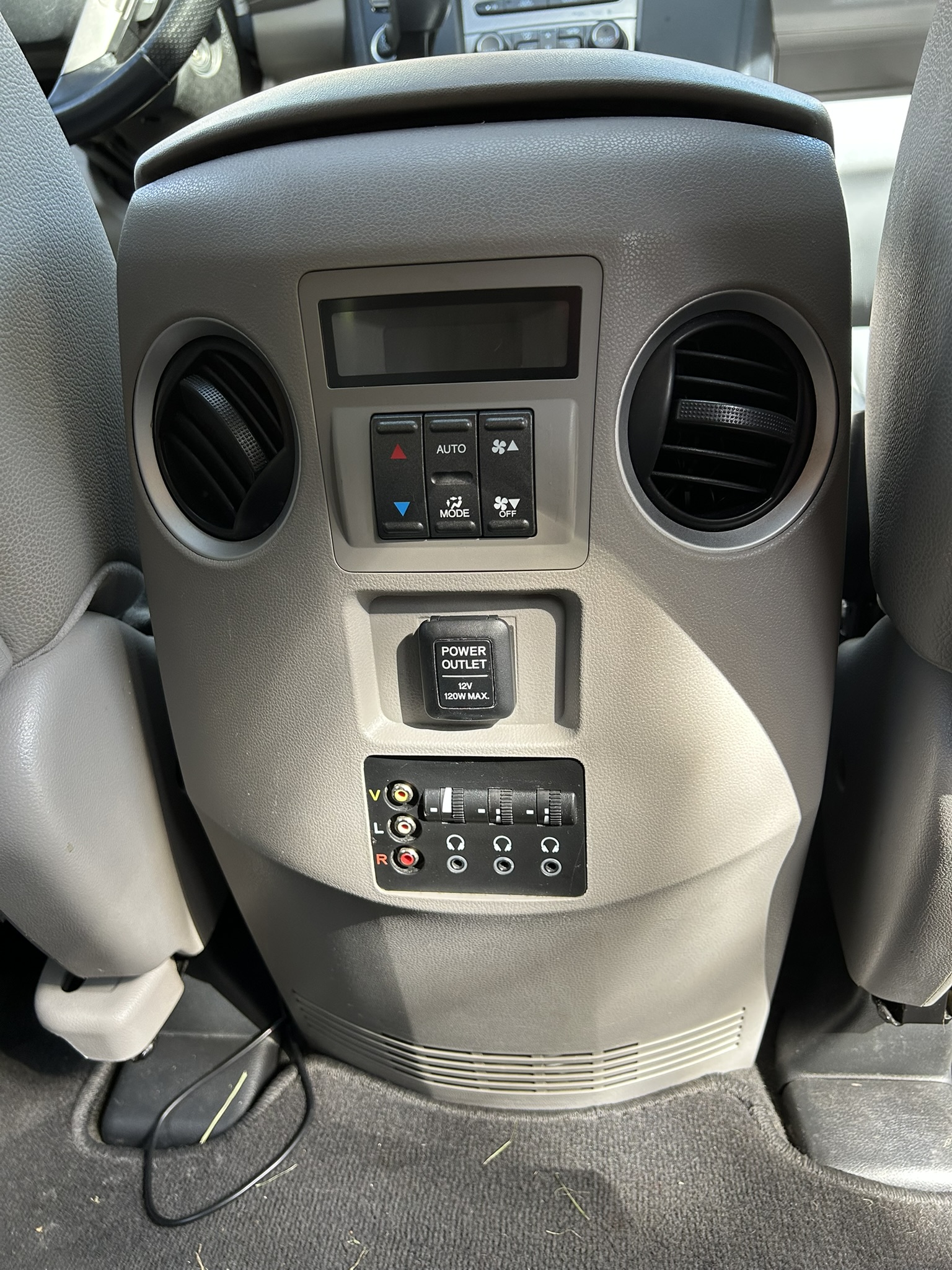 Used 2012 Honda Pilot Touring image 25