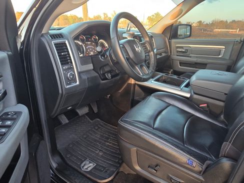 Used 2014 RAM 1500 Lone Star image 28