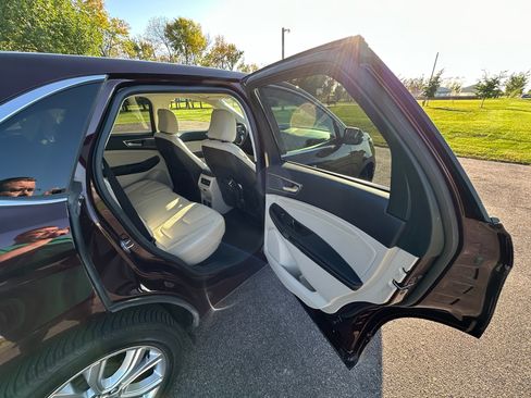 Used 2020 Ford Edge Titanium w/ Equipment Group 301A image 18