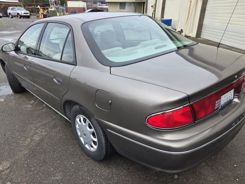 Used 2003 Buick Century Custom image 6