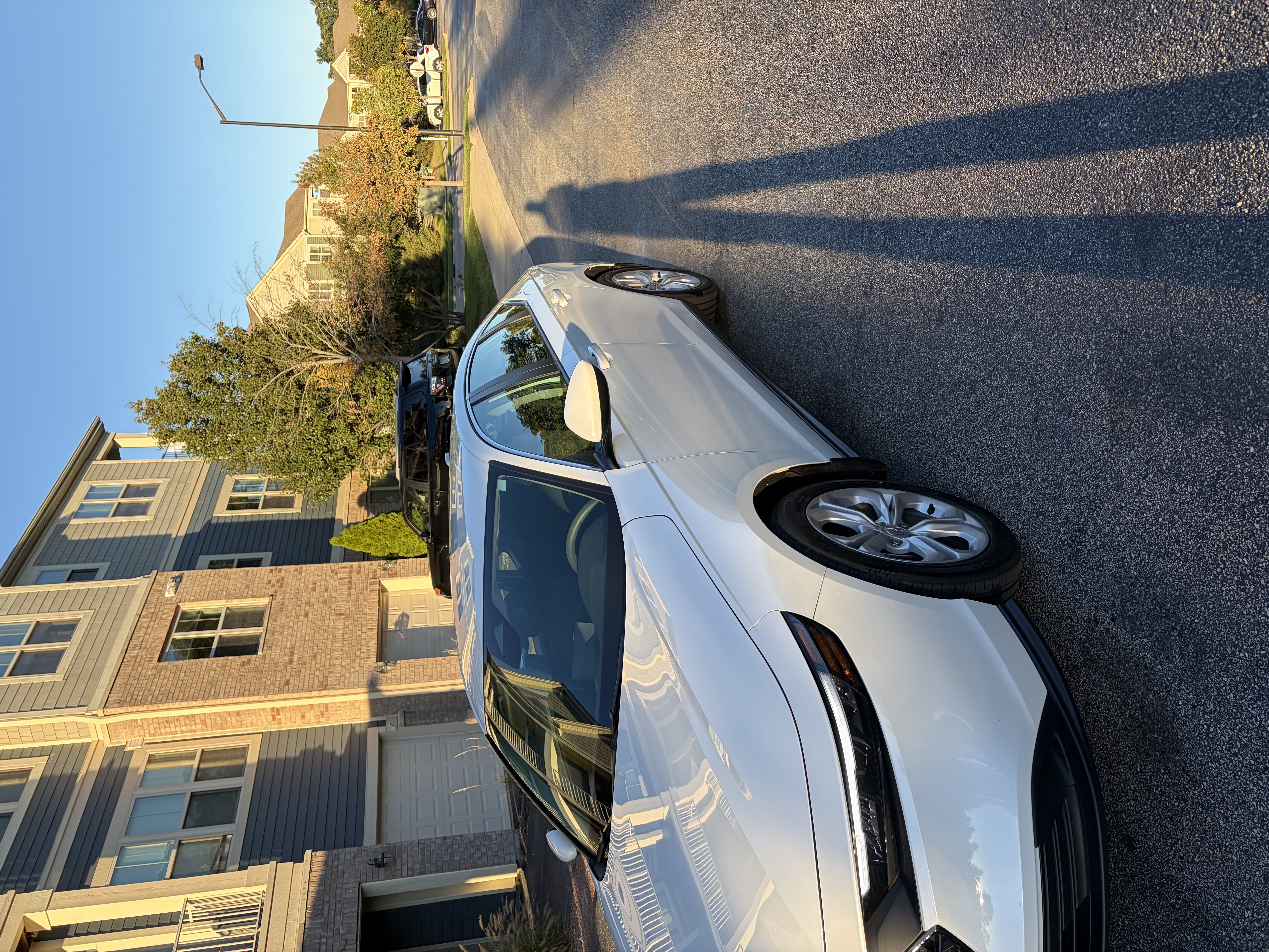 Used 2025 Honda Accord LX image 2
