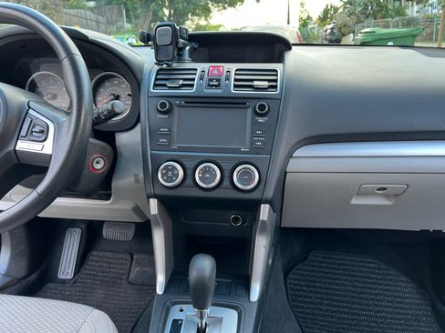 Used 2018 Subaru Forester 2.5i w/ Alloy Wheel Package image 5