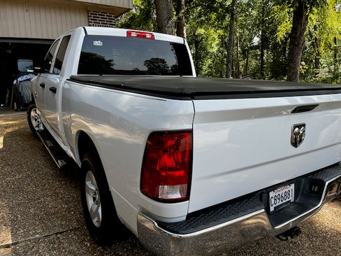 Used 2019 RAM 1500 Tradesman w/ Chrome Plus Package RWD image 8