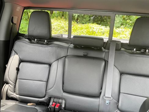 Used 2020 Chevrolet Silverado 1500 RST w/ All-Star Edition image 14