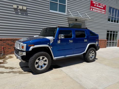 Used 2009 HUMMER H2 Luxury AWD/4WD image 4