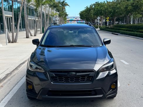 Used 2019 Subaru Crosstrek 2.0i Limited w/ Moonroof Package w/Navigation AWD/4WD image 2