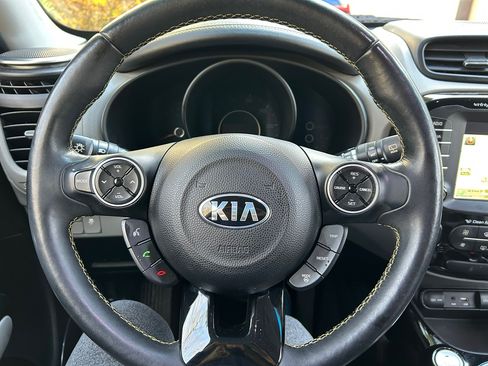 Used 2016 Kia Soul + w/ Primo Package image 8