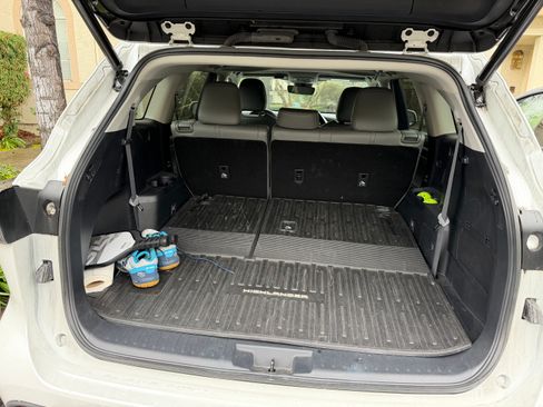 Used 2023 Toyota Highlander XLE image 13