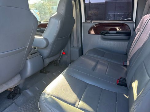 Used 2006 Ford F350 XL image 10