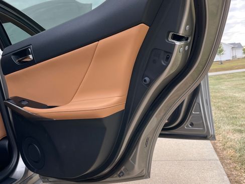 Used 2014 Lexus IS 250 AWD image 18