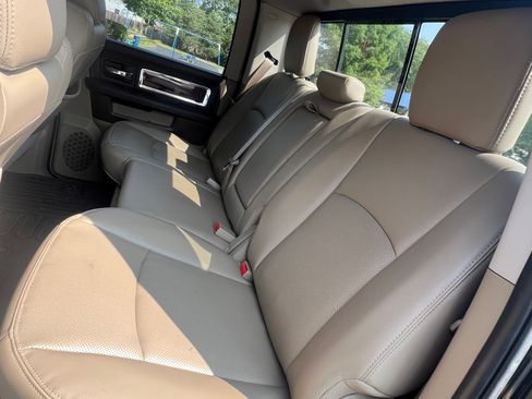 Used 2011 RAM 1500 Laramie image 13