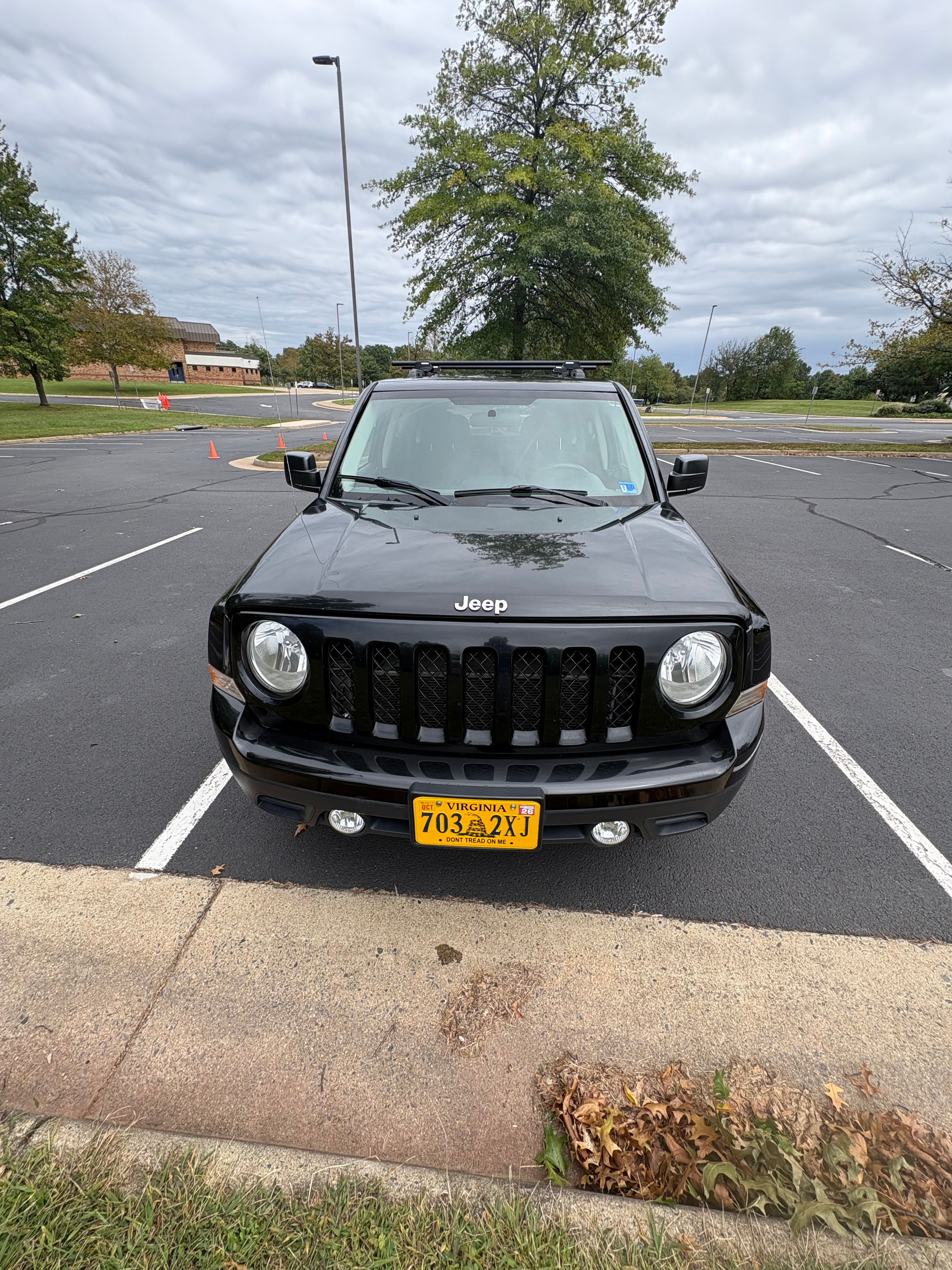 Used 2015 Jeep Patriot Sport FWD image 2