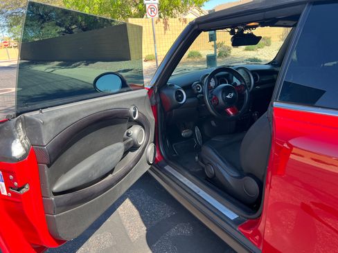 Used 2013 MINI Cooper S image 8