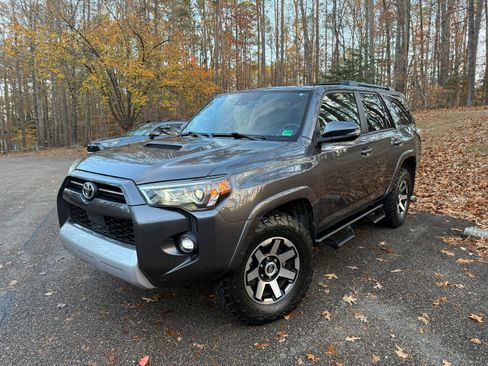 Used 2021 Toyota 4Runner TRD Off-Road Premium image 1