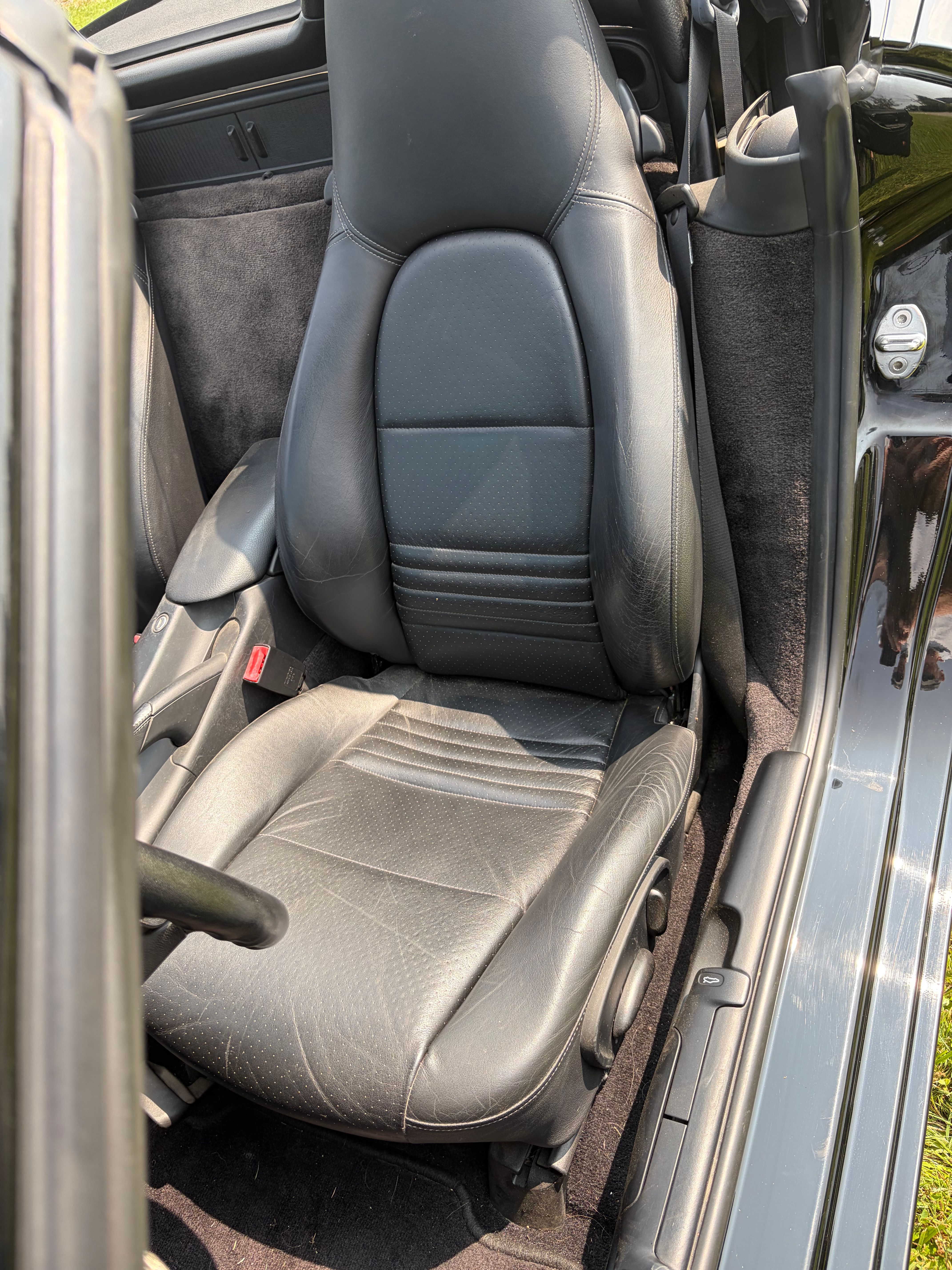 Used 2000 Porsche Boxster RWD image 12