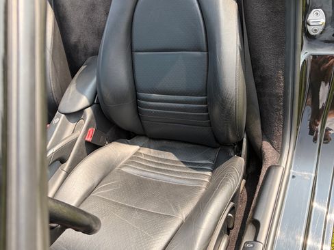 Used 2000 Porsche Boxster RWD image 12