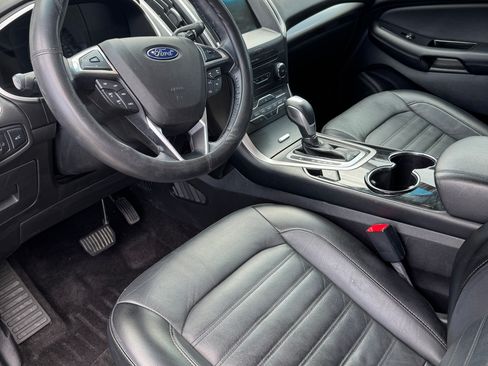 Used 2016 Ford Edge SEL w/ Equipment Group 201A AWD/4WD image 6