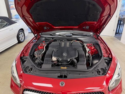 Used 2018 Mercedes-Benz SL 450 image 9