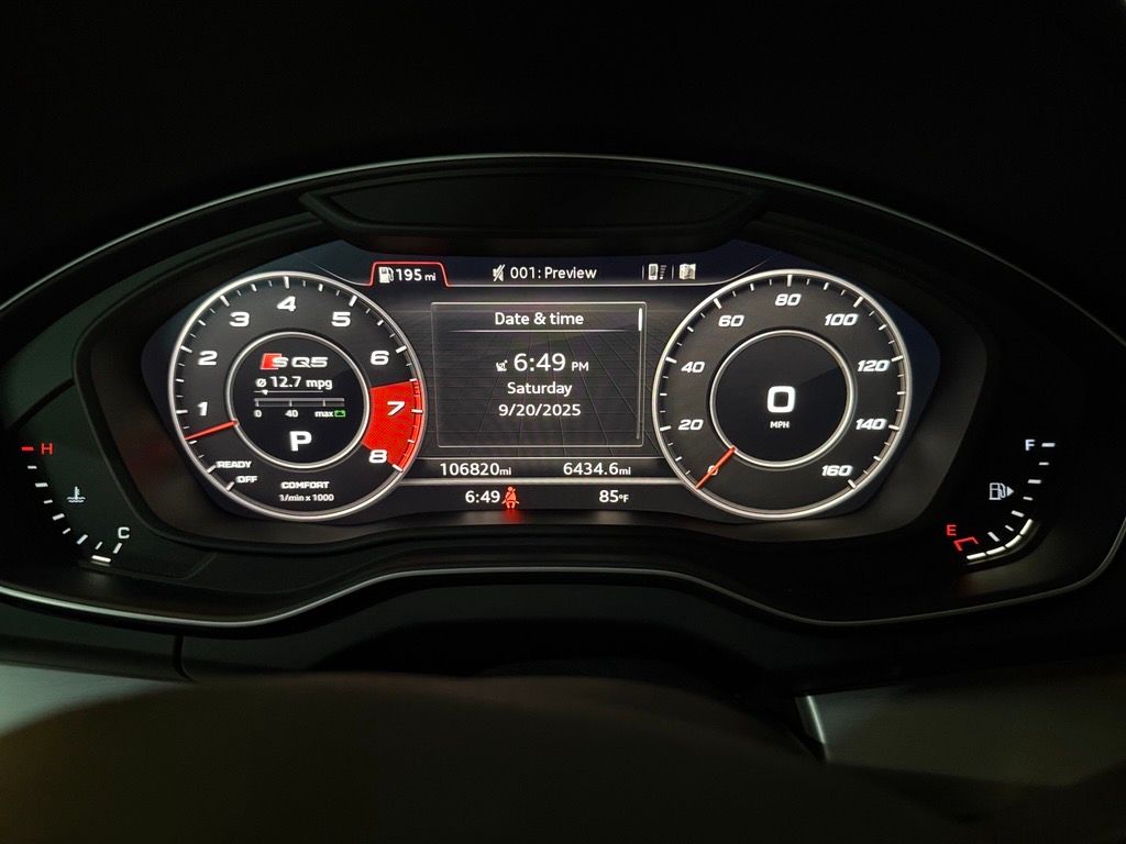 Used 2018 Audi SQ5 Premium Plus AWD/4WD image 15