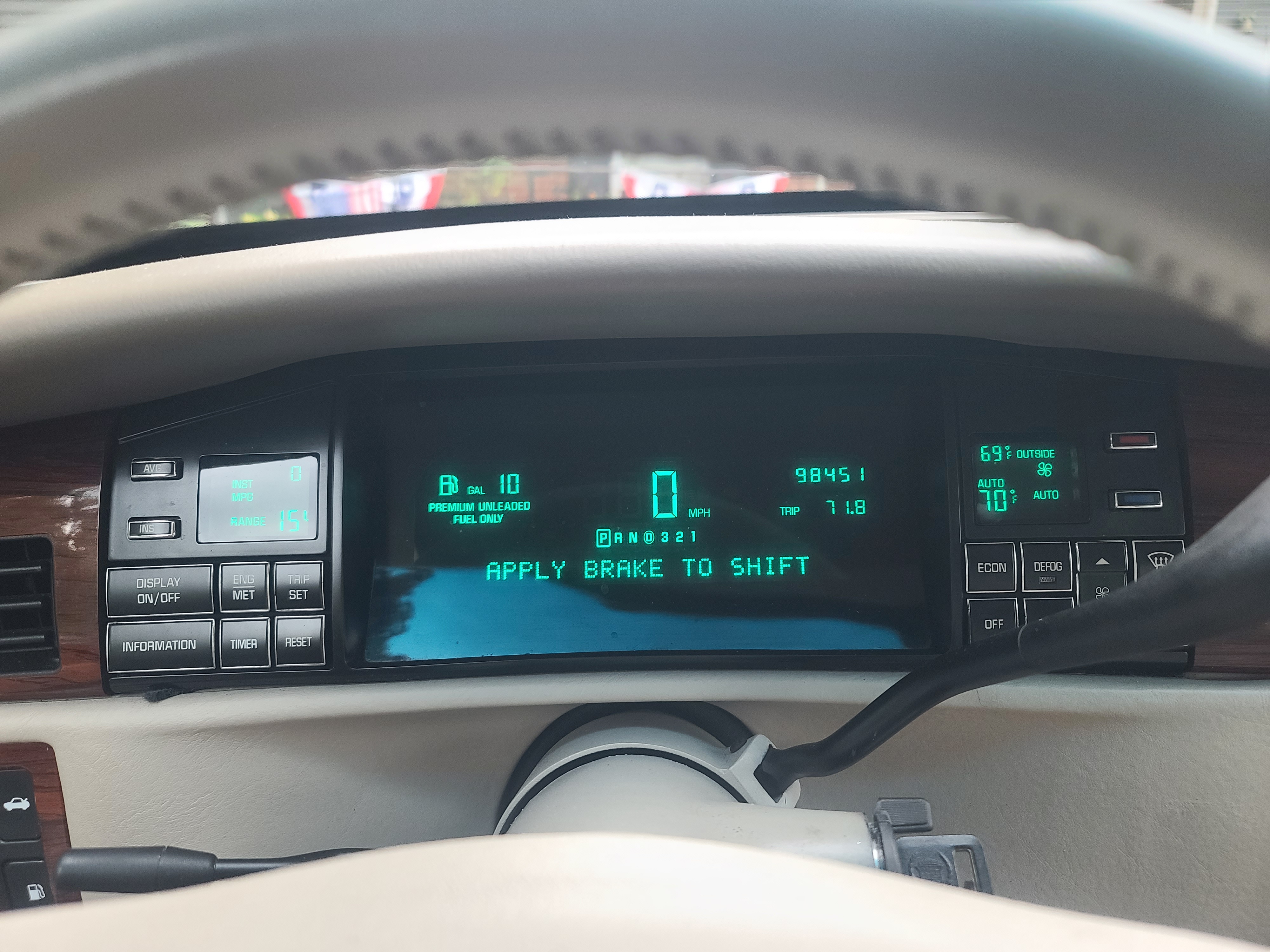 Used 1995 Cadillac De Ville Sedan FWD image 8