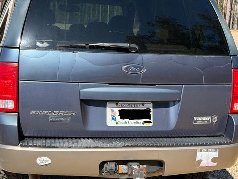 Used 2003 Ford Explorer Eddie Bauer image 11