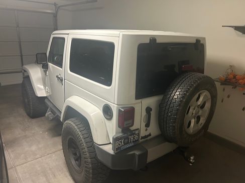 Used 2015 Jeep Wrangler Sahara w/ Connectivity Group image 2