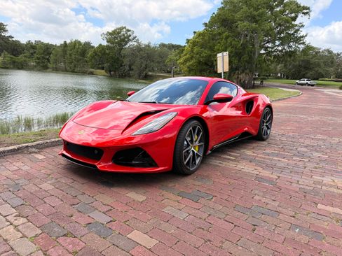 Used 2024 Lotus Emira First Edition RWD image 1