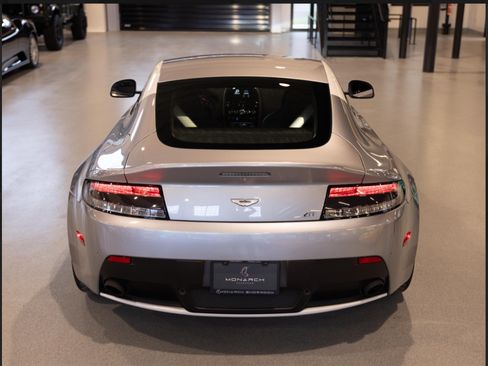 Used 2015 Aston Martin V8 Vantage GT image 4